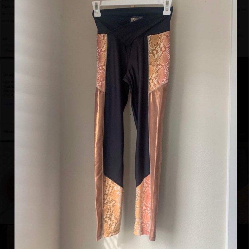 New Beach Riot Metallic/Reptile leggings, Small
